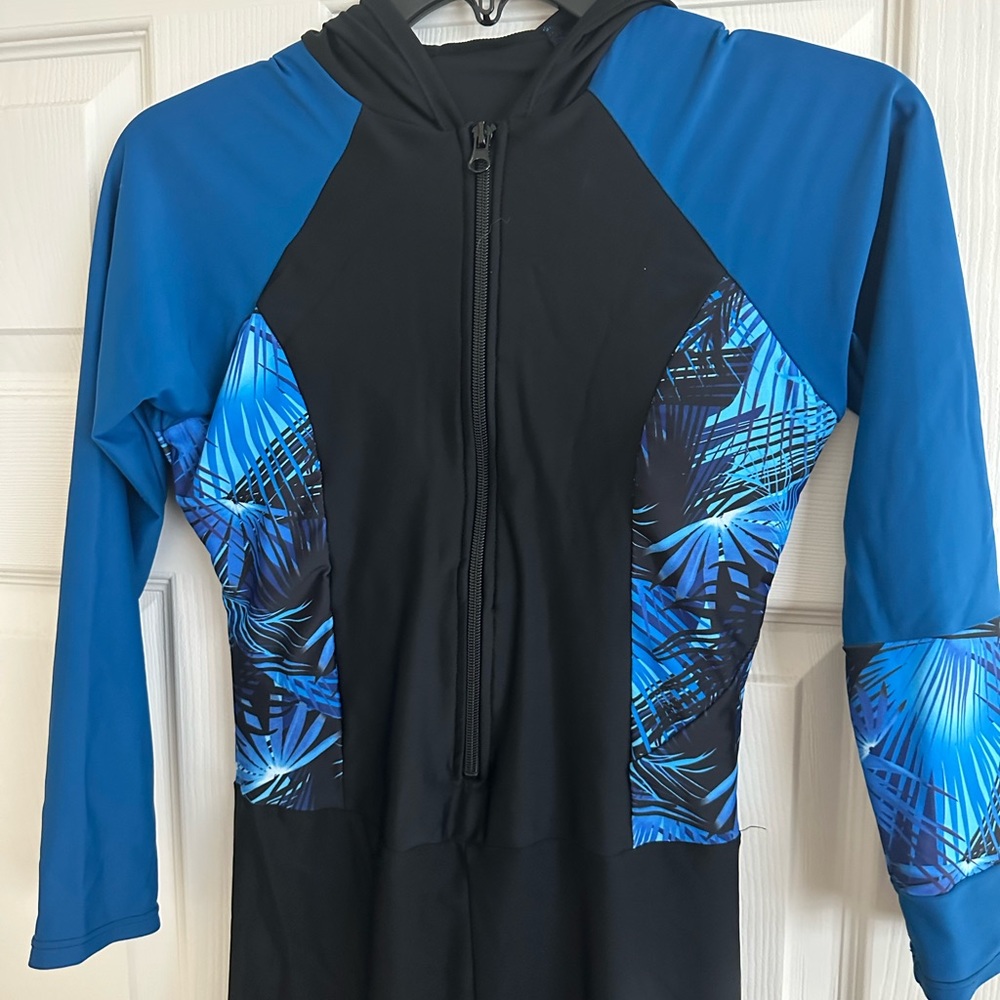 Full swim body suit